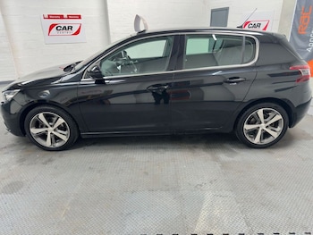 Used Peugeot 308 2018 for sale - 78839250: Photo