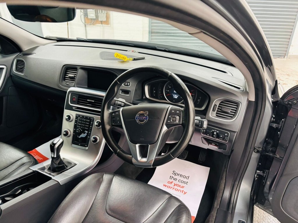 Used Volvo V60 2017 for sale - 76632059: Photo 11