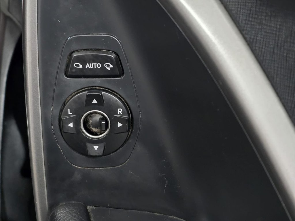 Used Hyundai Santa Fe 2013 for sale - 77703574: Photo 13