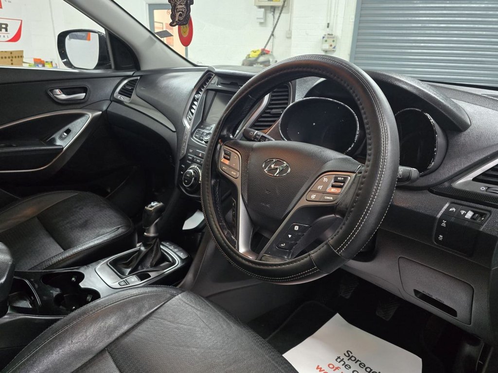 Used Hyundai Santa Fe 2013 for sale - 77703574: Photo 9
