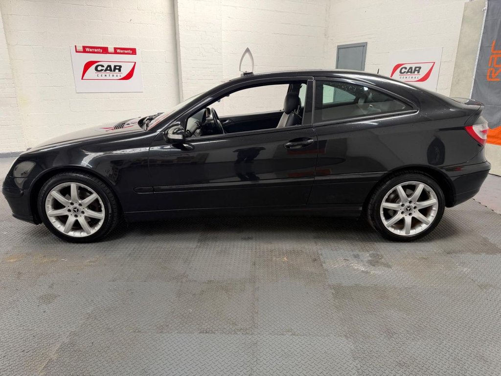 Used Mercedes-Benz C Class 2008 for sale - 78017193: Photo 3