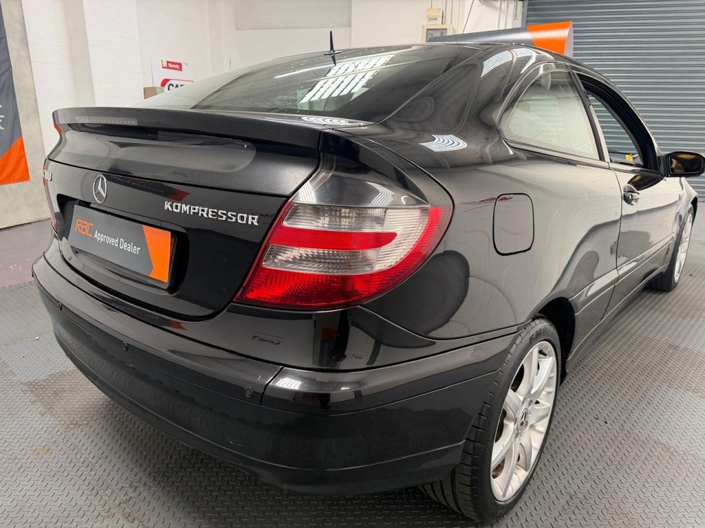 Used Mercedes-Benz C Class 2008 for sale - 78017193: Photo 6