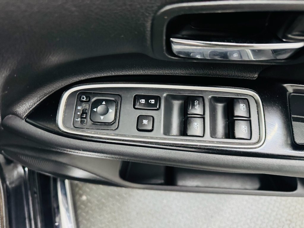 Used Mitsubishi Outlander 2016 for sale - 76496814: Photo 11