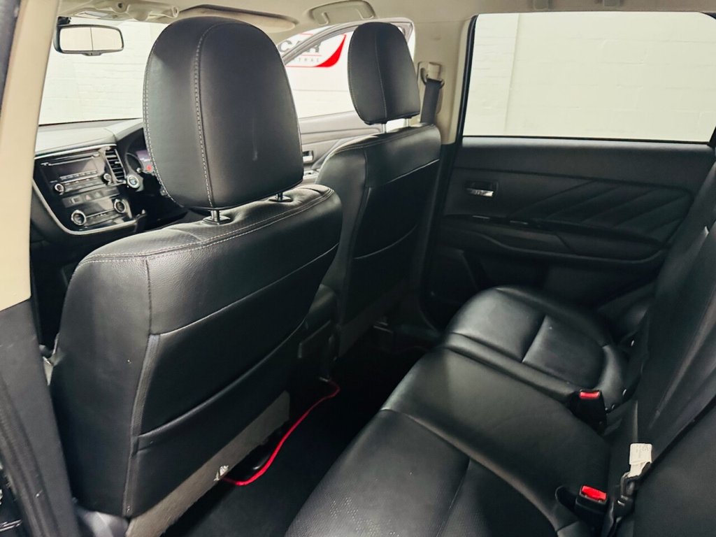 Used Mitsubishi Outlander 2016 for sale - 76496814: Photo 21