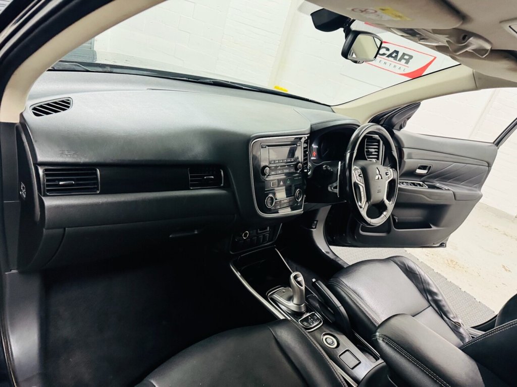 Used Mitsubishi Outlander 2016 for sale - 76496814: Photo 23