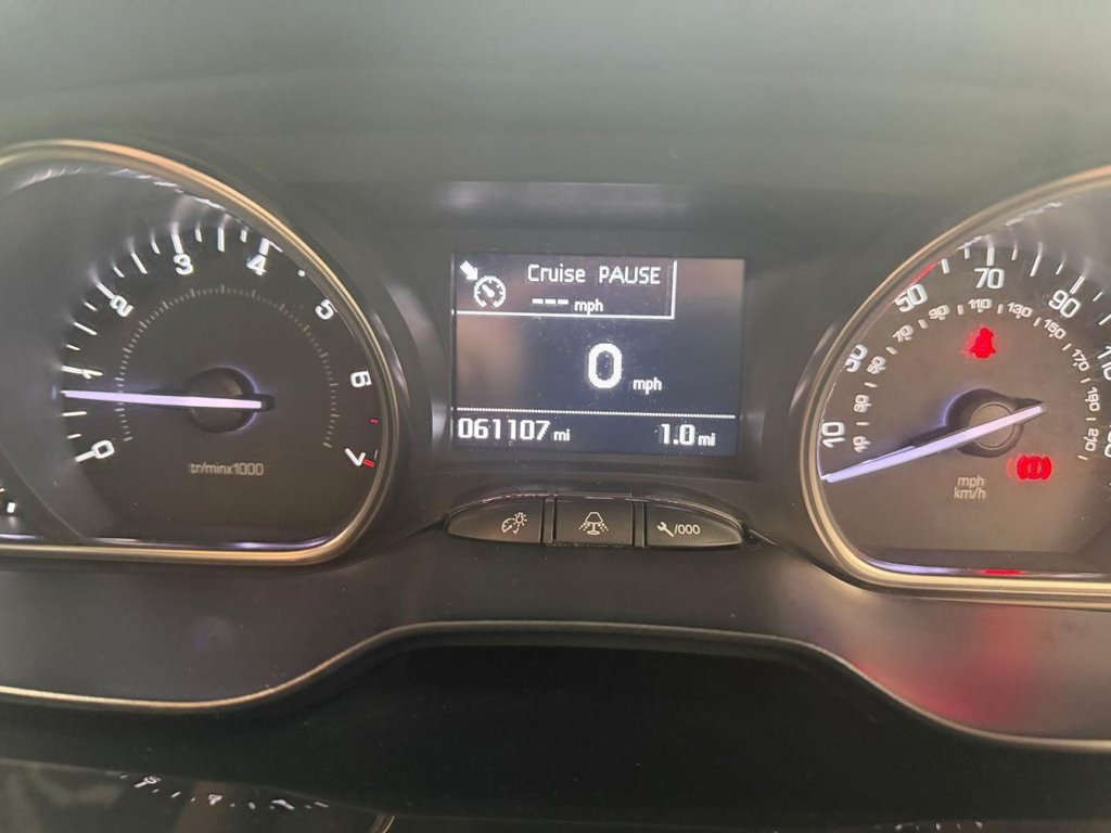 Used Peugeot 2008 2016 for sale - 77849610: Photo 13