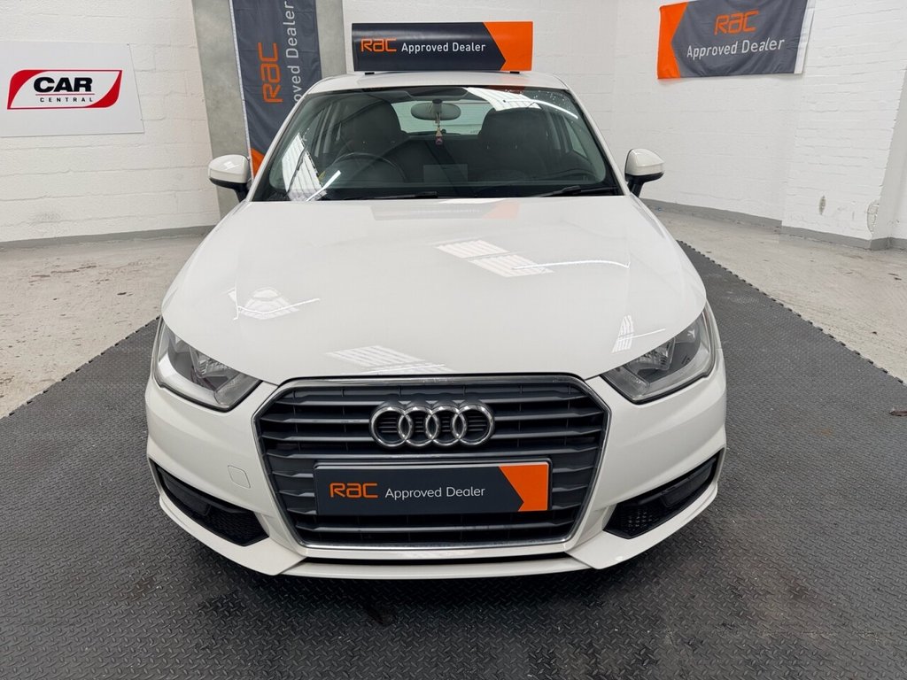Used Audi A1 2015 for sale - 76962102: Photo 2