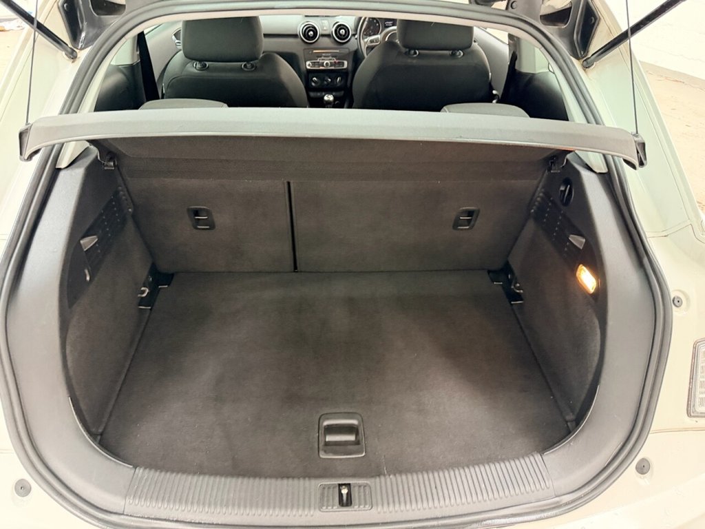 Used Audi A1 2015 for sale - 76962102: Photo 23