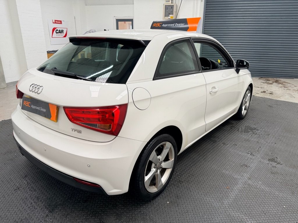 Used Audi A1 2015 for sale - 76962102: Photo 6