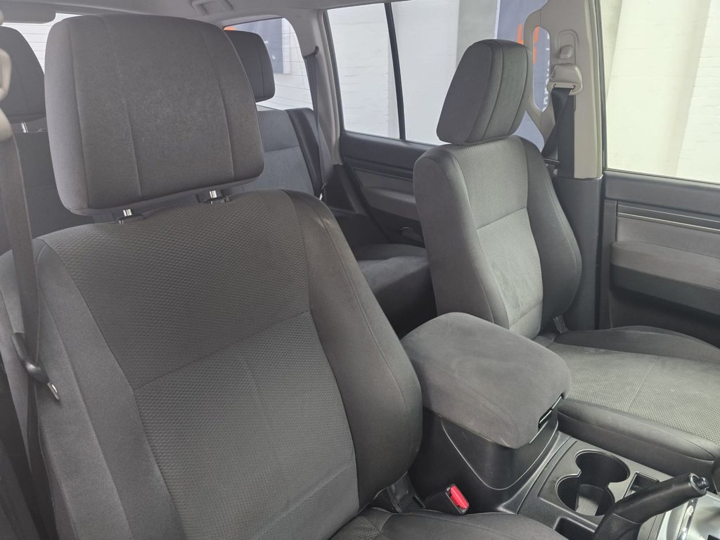 Used Mitsubishi Shogun 2007 for sale - 77976635: Photo 11