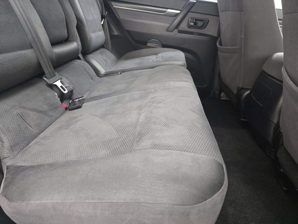 Used Mitsubishi Shogun 2007 for sale - 77976635: Photo 14