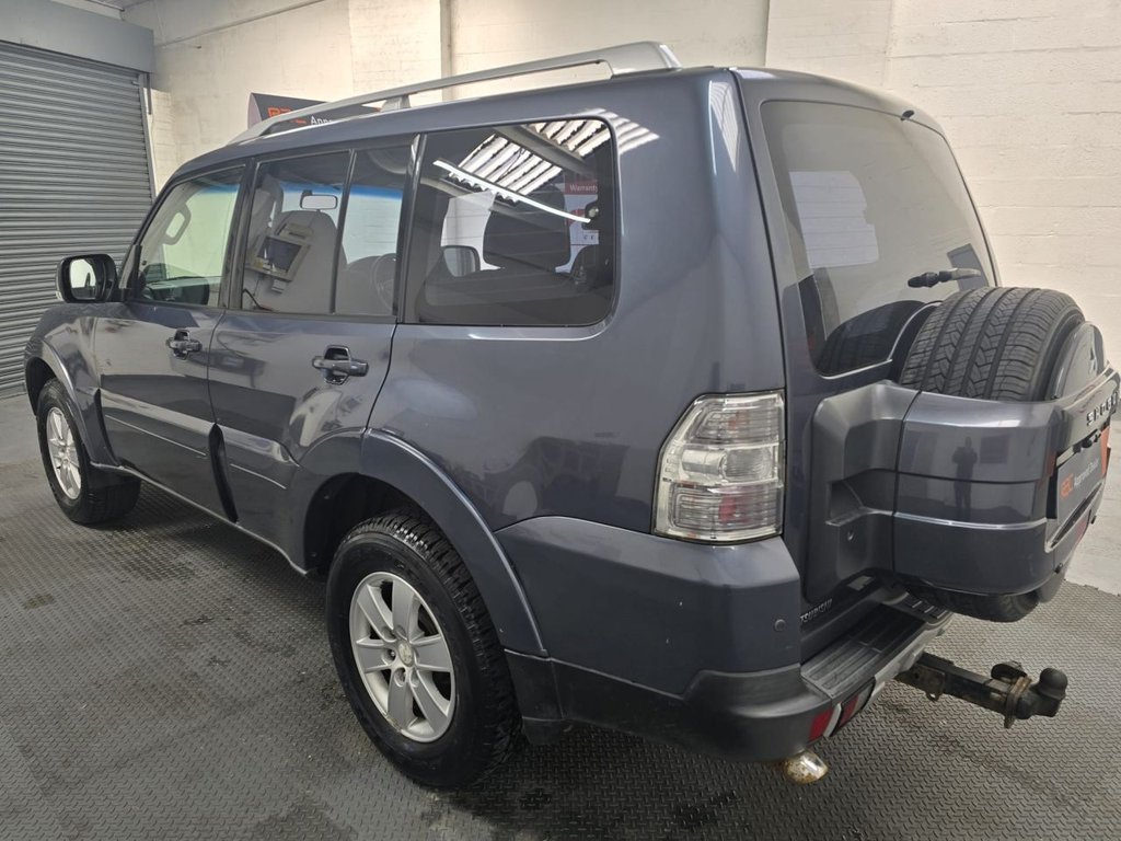 Used Mitsubishi Shogun 2007 for sale - 77976635: Photo 4