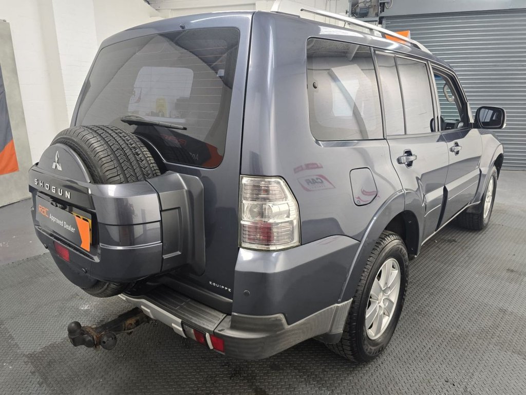 Used Mitsubishi Shogun 2007 for sale - 77976635: Photo 6