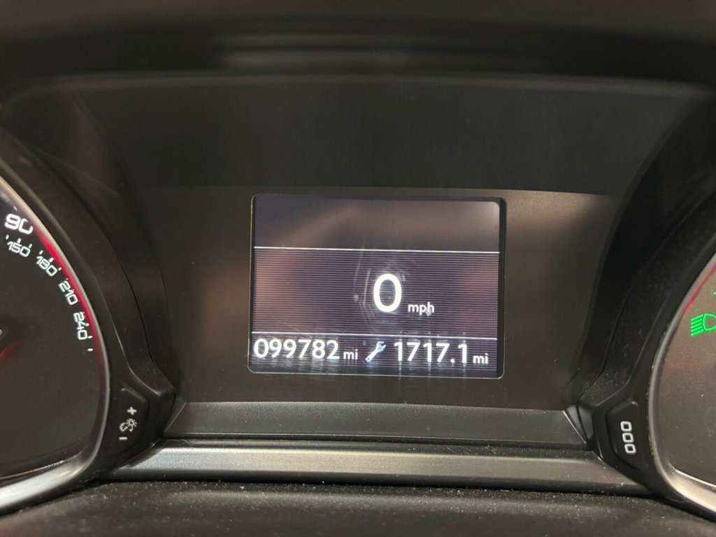 Used Peugeot 308 2016 for sale - 76535775: Photo 11