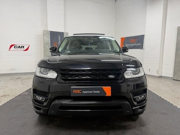Used Land Rover Range Rover Sport 2015 for sale - 77121818: Photo