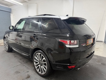 Used Land Rover Range Rover Sport 2015 for sale - 77121818: Photo