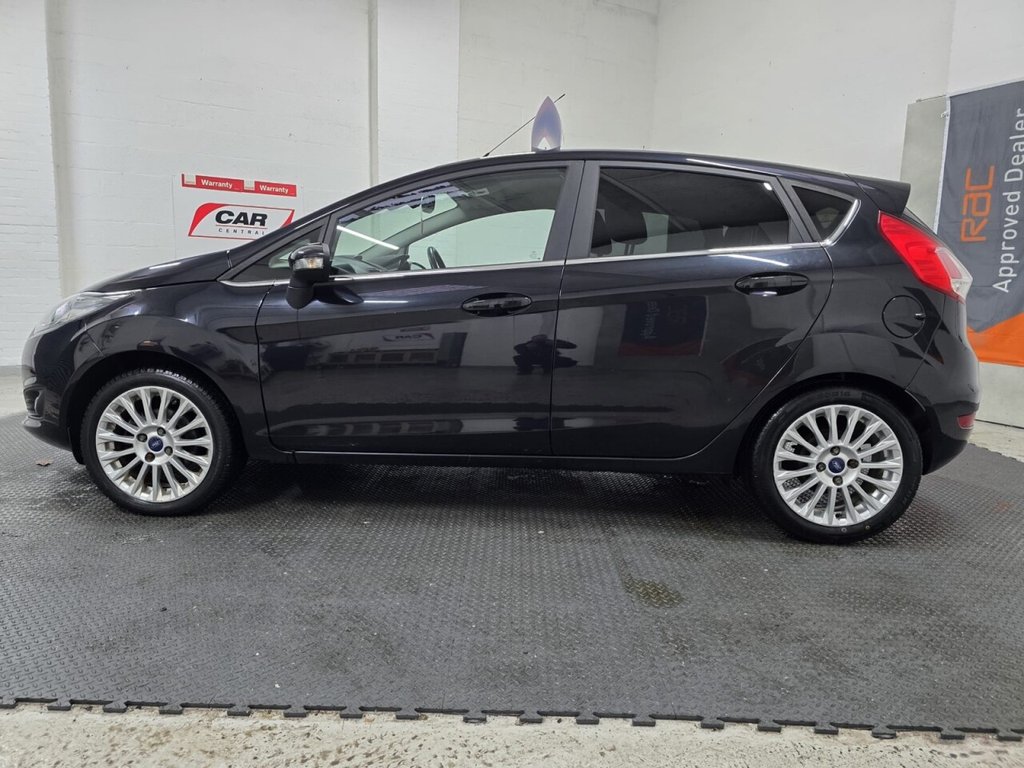 Used Ford Fiesta 2013 for sale - 77558084: Photo 3