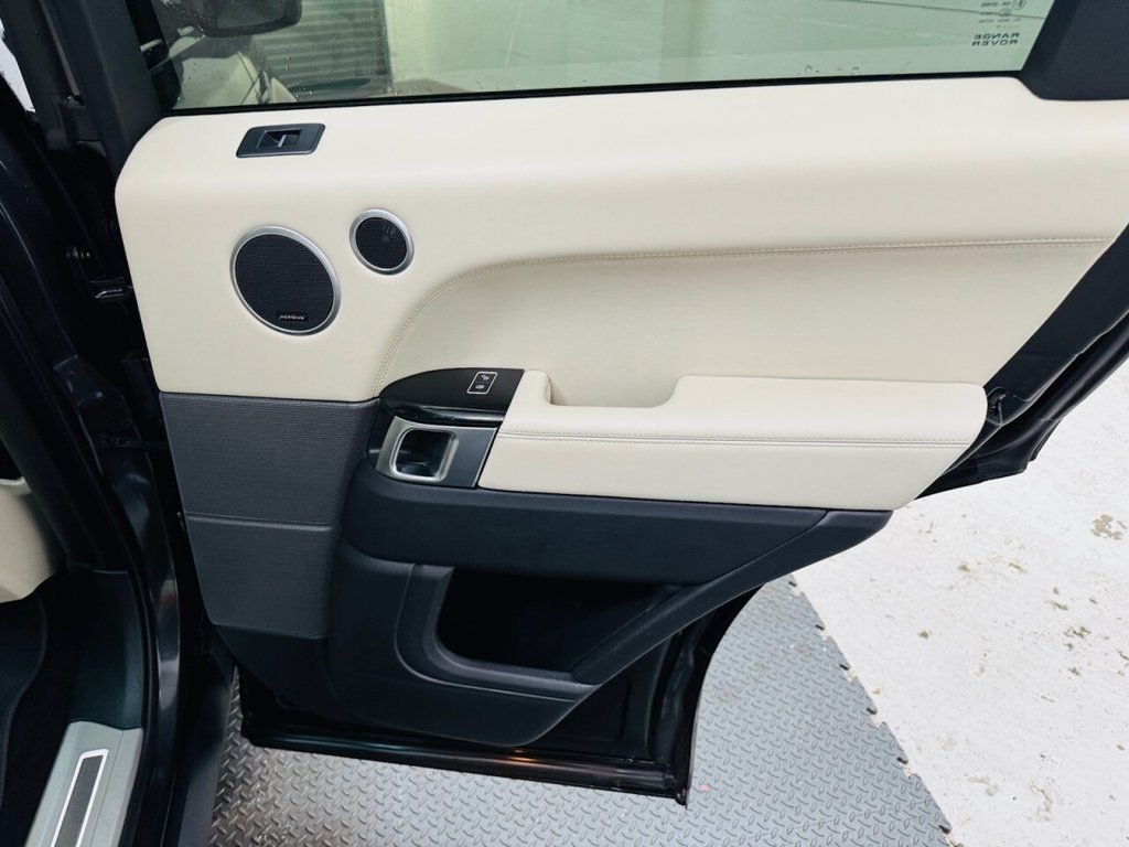 Used Land Rover Range Rover Sport 2015 for sale - 76686285: Photo 27