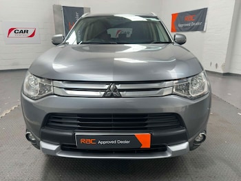 Used Mitsubishi Outlander 2015 for sale - 79343863: Photo