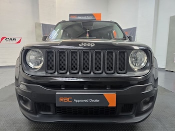 Used Jeep Renegade 2016 for sale - 77748900: Photo