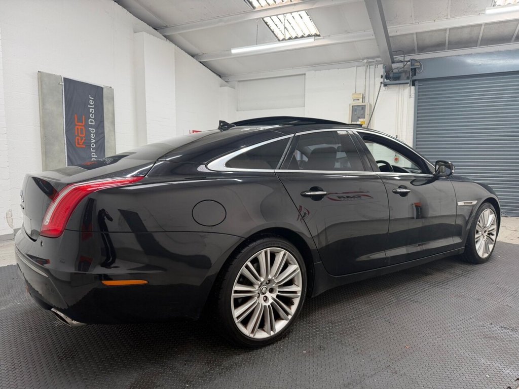 Used Jaguar XJ 2012 for sale - 77075480: Photo 6