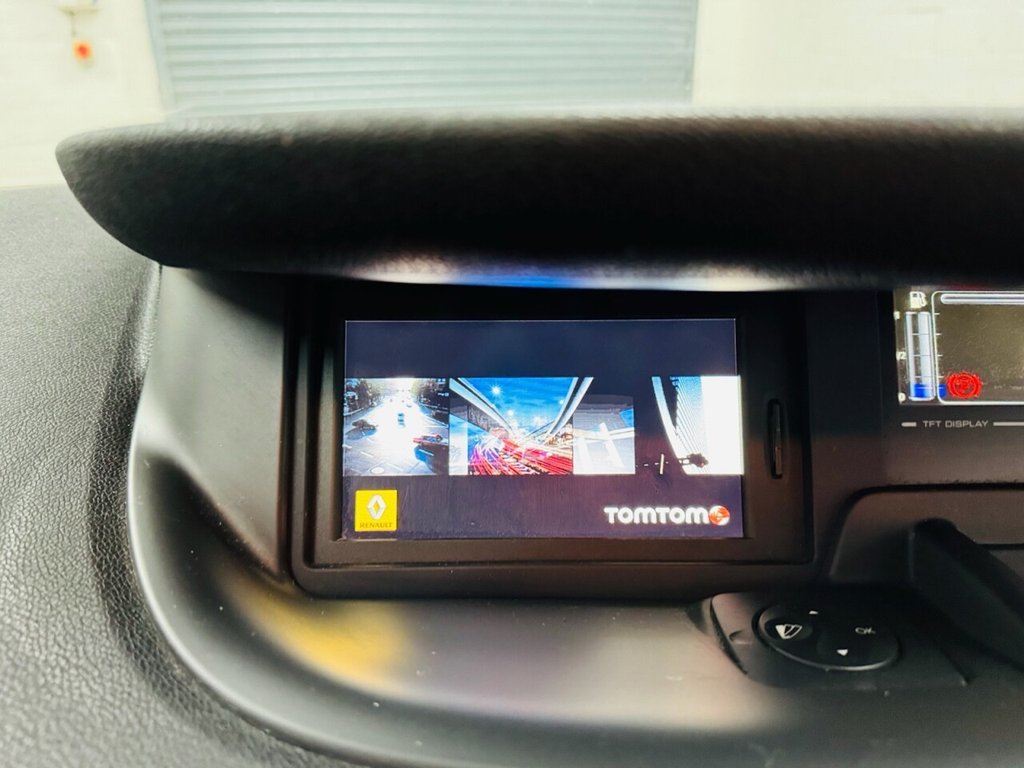 Used Renault Scenic 2015 for sale - 76841063: Photo 15