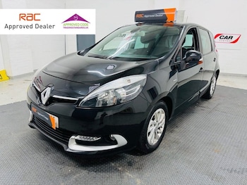 2015 (15) - 1.5 dCi Limited Nav 5dr