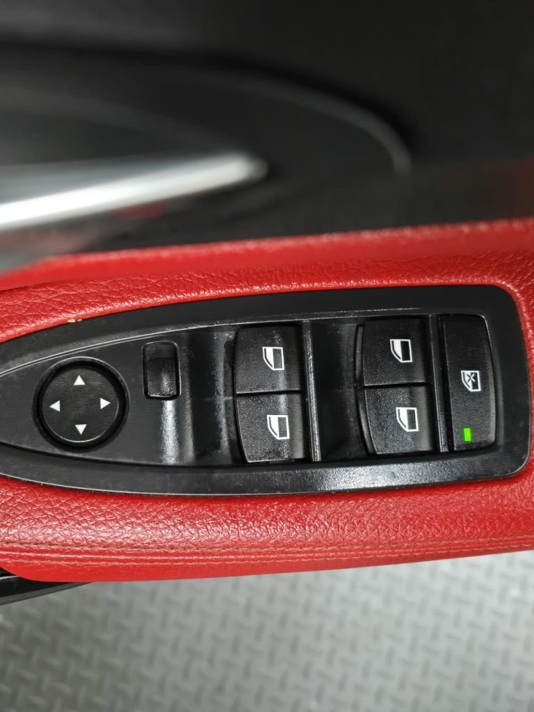 Used BMW 1 Series 2012 for sale - 77905043: Photo 21