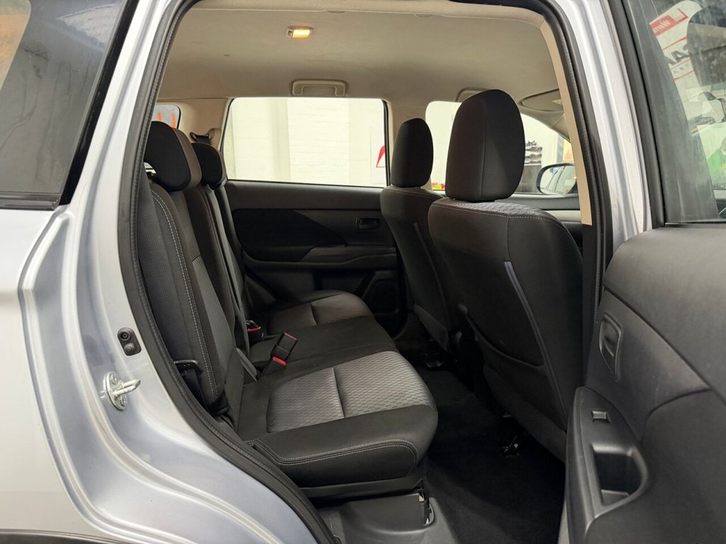 Used Mitsubishi Outlander 2016 for sale - 77007708: Photo 22