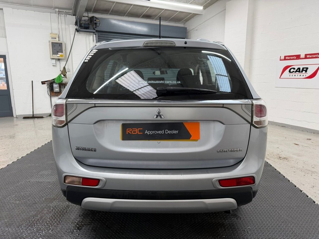 Used Mitsubishi Outlander 2016 for sale - 77007708: Photo 5