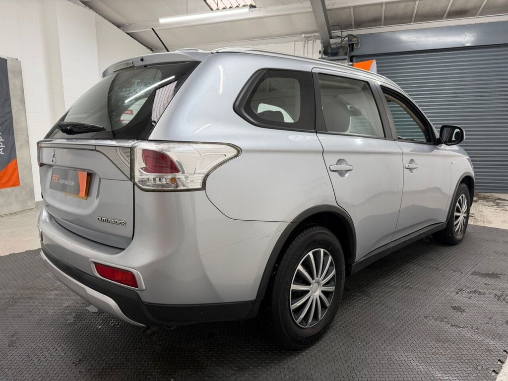 Used Mitsubishi Outlander 2016 for sale - 77007708: Photo 6
