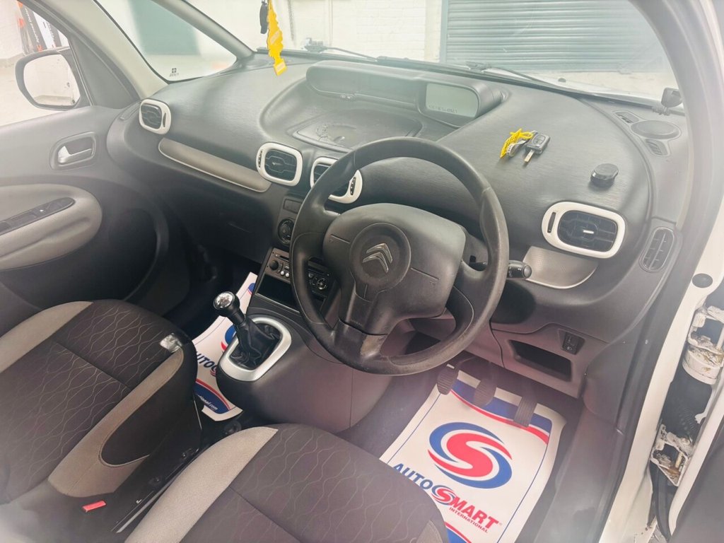 Used Citroen C3 Picasso 2013 for sale - 76546432: Photo 10