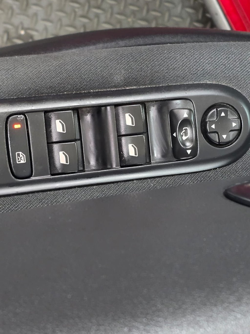 Used Peugeot 3008 2015 for sale - 77369972: Photo 18