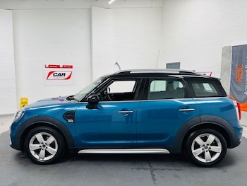 Used MINI Countryman 2017 for sale - 75961454: Photo