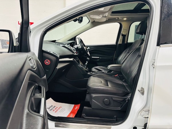 Used Ford Kuga 2014 for sale - 76333218: Photo 24