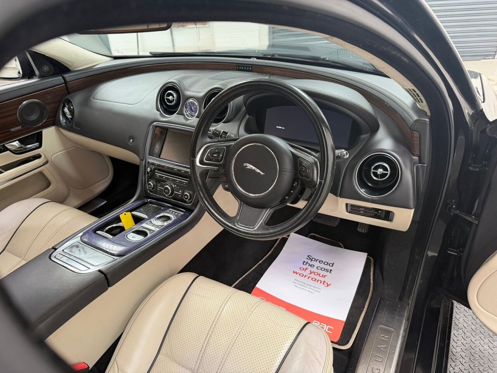 Used Jaguar XJ 2012 for sale - 76934458: Photo 10