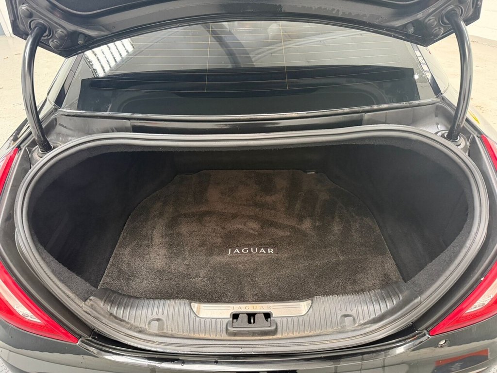 Used Jaguar XJ 2012 for sale - 76934458: Photo 30