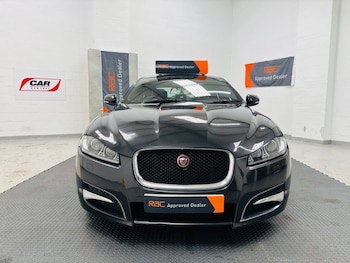 Used Jaguar XF 2014 for sale - 76396400: Photo