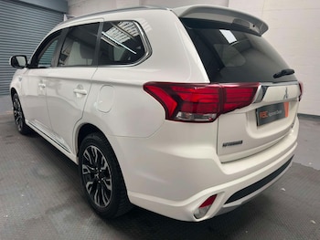 Used Mitsubishi Outlander 2018 for sale - 79113247: Photo