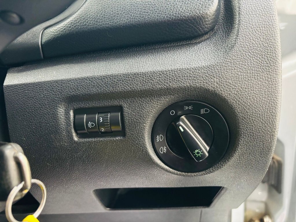 Used Skoda Fabia 2014 for sale - 76604793: Photo 16