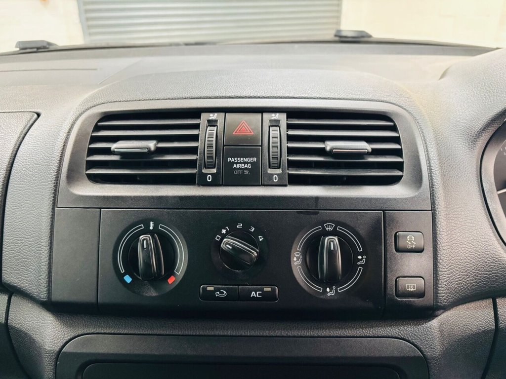 Used Skoda Fabia 2014 for sale - 76604793: Photo 17