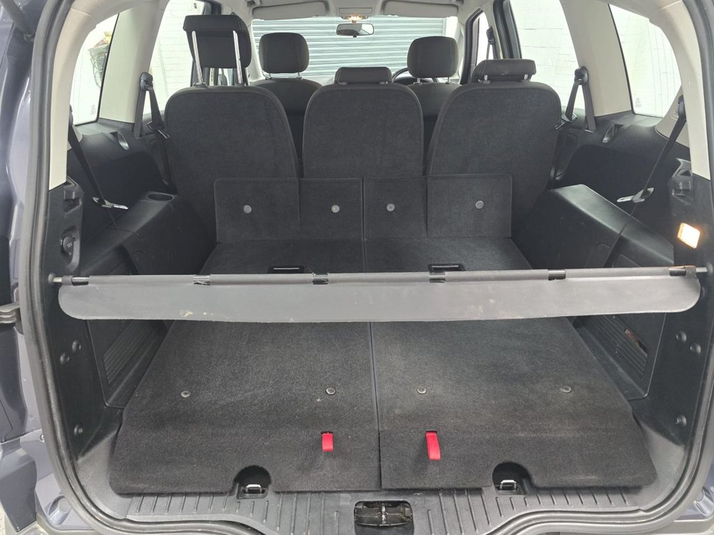 Used Ford S-Max 2012 for sale - 77879981: Photo 17