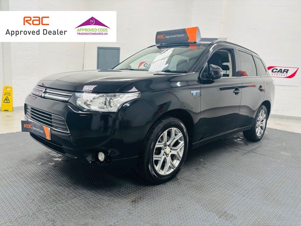 Used Mitsubishi Outlander 2015 for sale - 76546832: Photo 1
