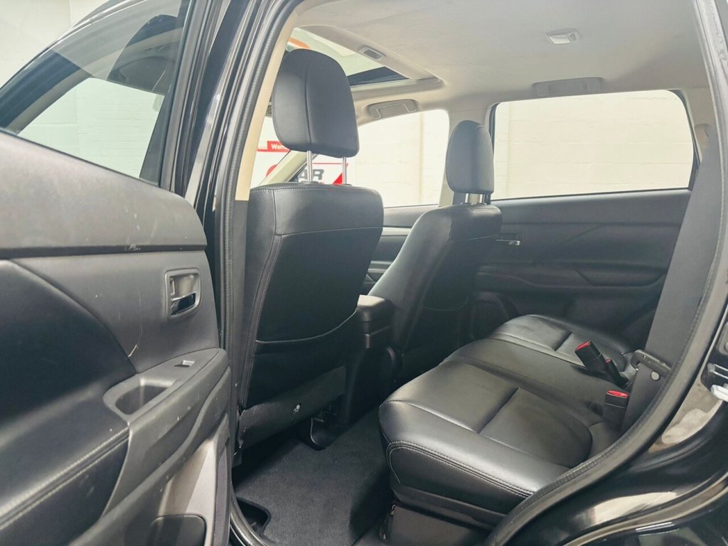 Used Mitsubishi Outlander 2015 for sale - 76546832: Photo 18