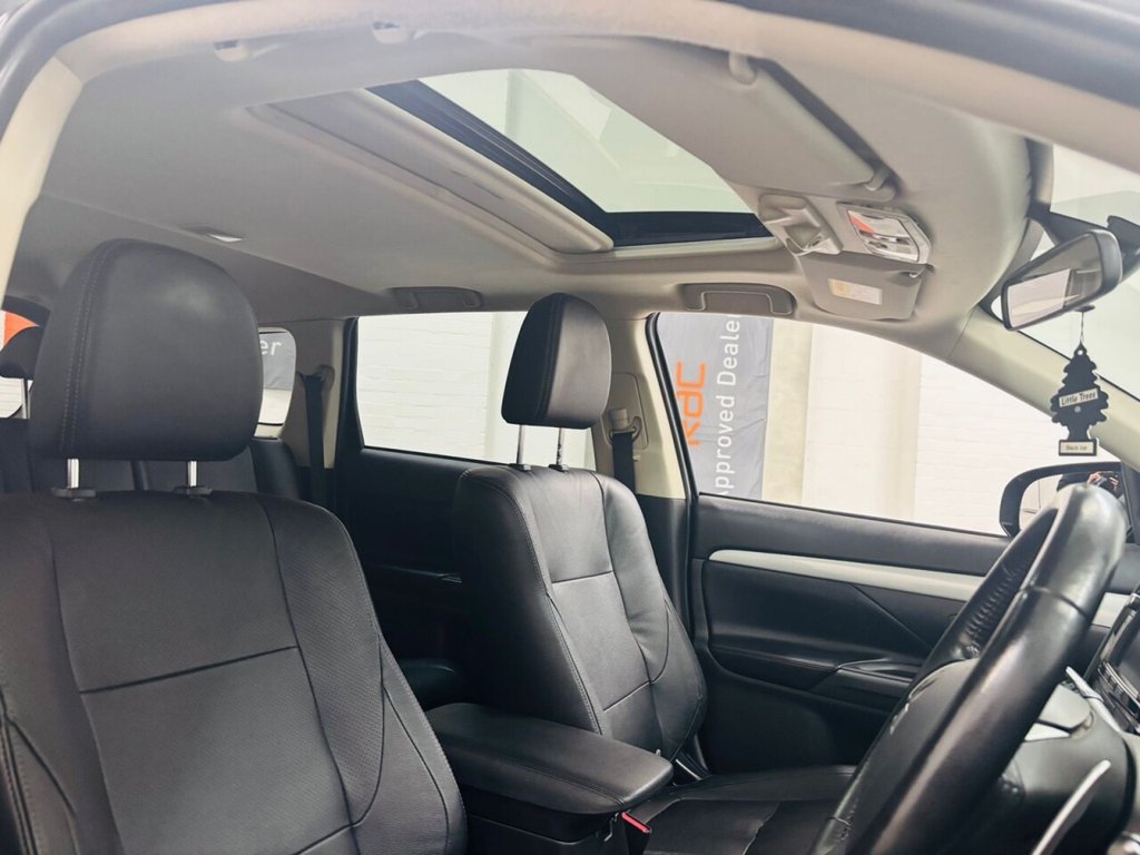 Used Mitsubishi Outlander 2015 for sale - 76546832: Photo 21