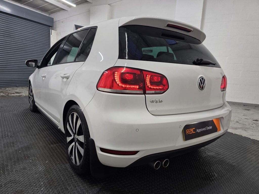 Used Volkswagen Golf 2012 for sale - 77288091: Photo 4