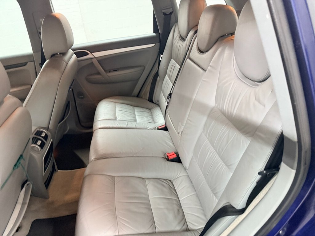 Used Porsche Cayenne 2004 for sale - 77171867: Photo 18