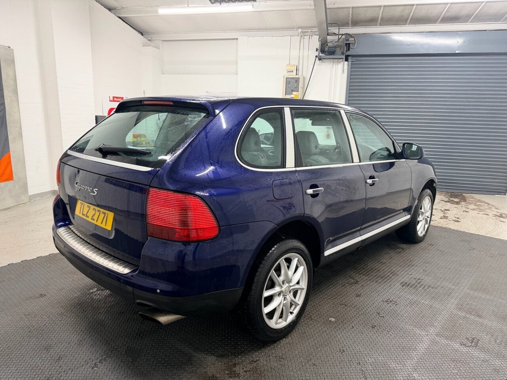 Used Porsche Cayenne 2004 for sale - 77171867: Photo 6