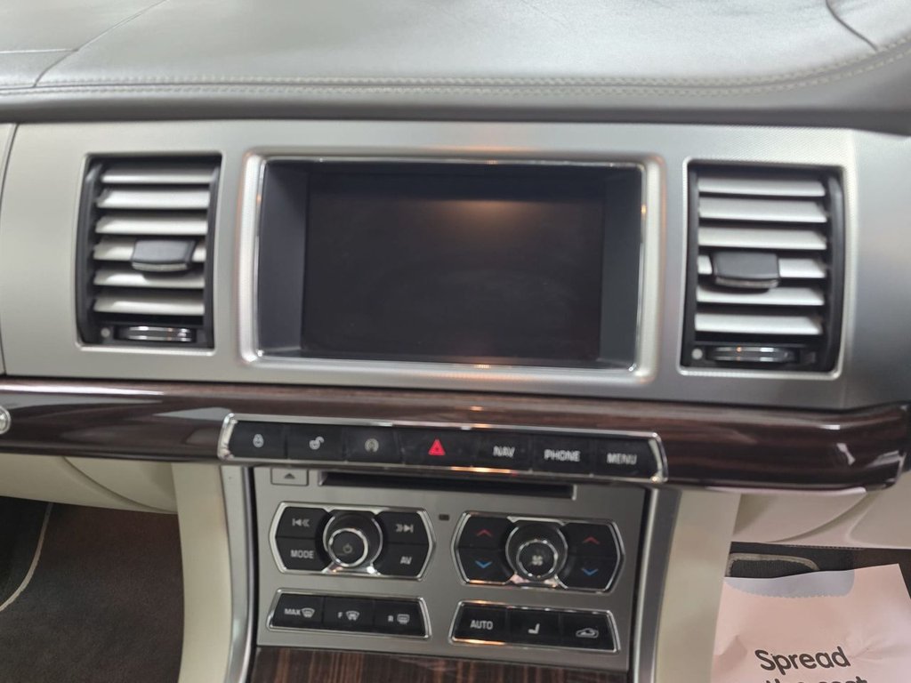 Used Jaguar XF 2012 for sale - 77583876: Photo 20