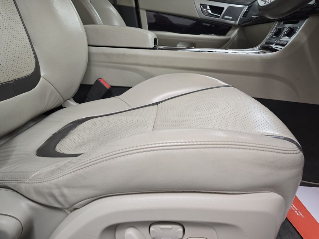 Used Jaguar XF 2012 for sale - 77583876: Photo 28